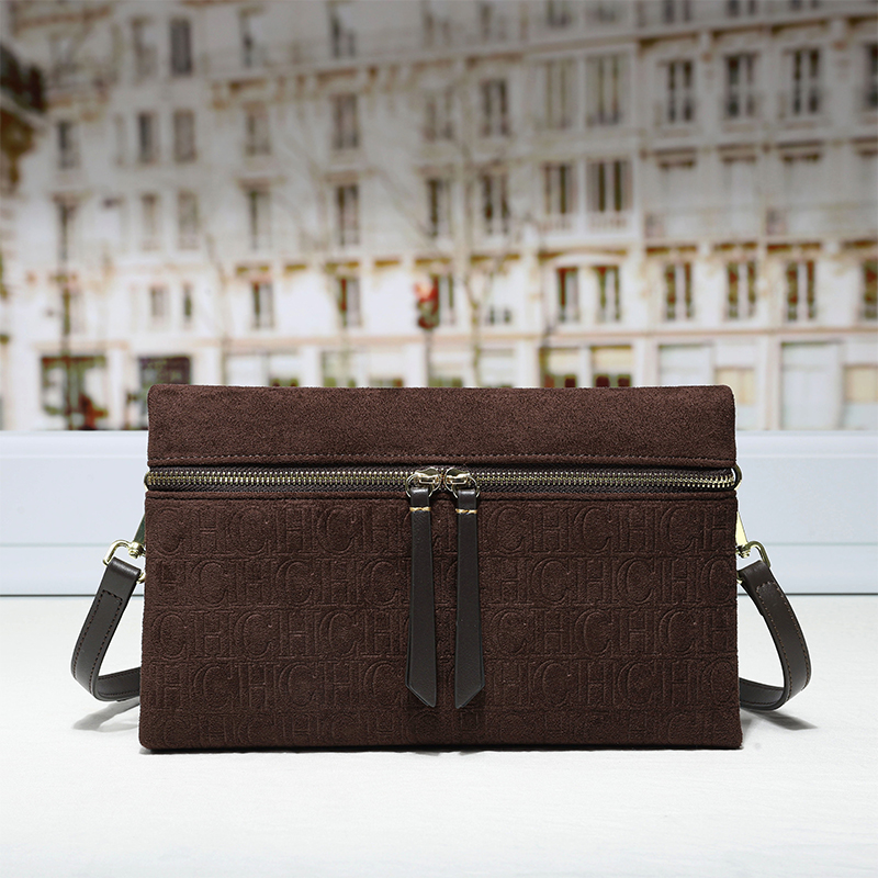 CH Monogram Kabartmalı Süet Ça - Luxury Ziploc Bags incelemesi ve fiyatı